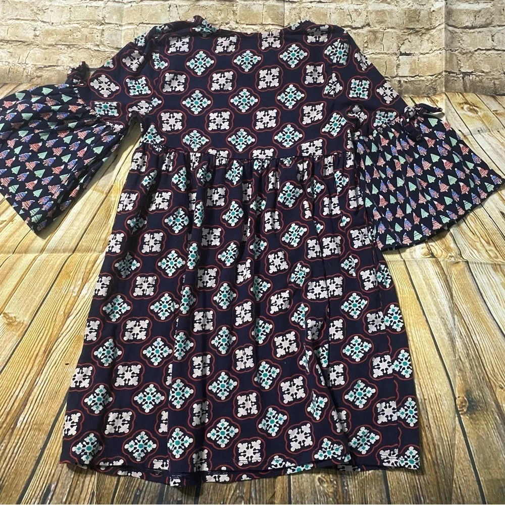 Crown & Ivy Blue Red Christmas Tree Holiday 3/4 Sleeve Dress